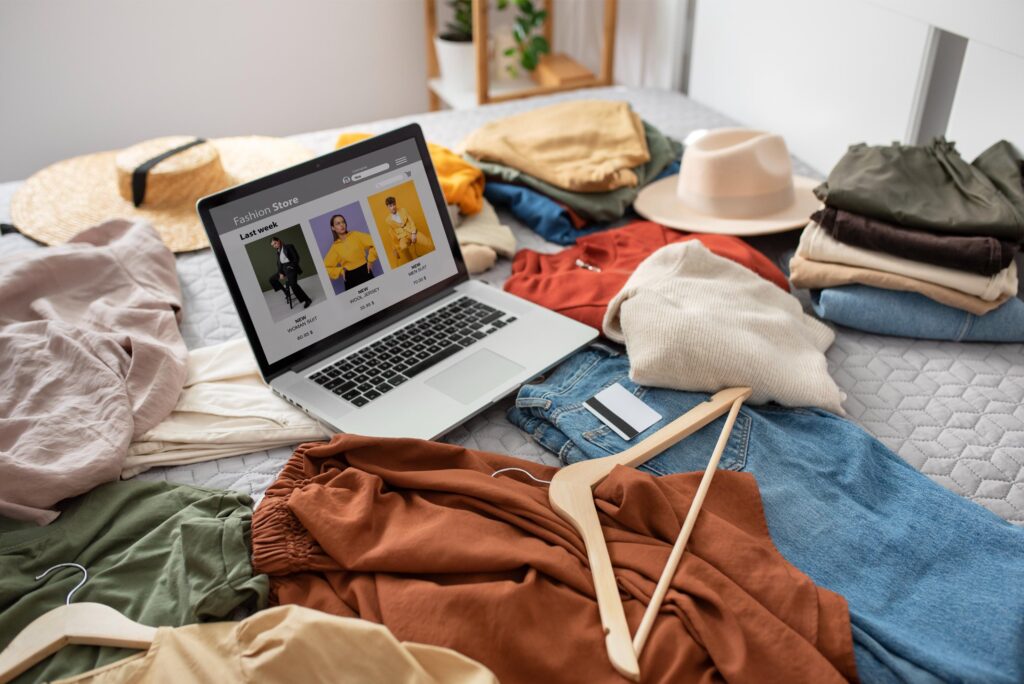 E-commerce Maroc en 2025 : Saisissez les Opportunités et Exploitez les Catégories Gagnantes 2 Interface de la boutique en ligne présentant la nouvelle collection Automne-Hiver