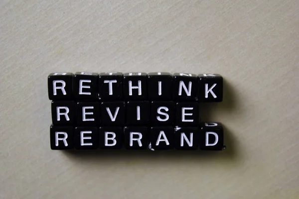 Rebranding en 2025 : guide complet pour réinventer votre marque 2 rebranding