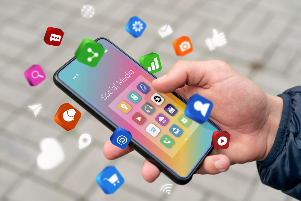 Créez des Campagnes Publicitaires Impactantes avec Rhillane : Guide et Stratégies 8 Exemples de commerce social puissants